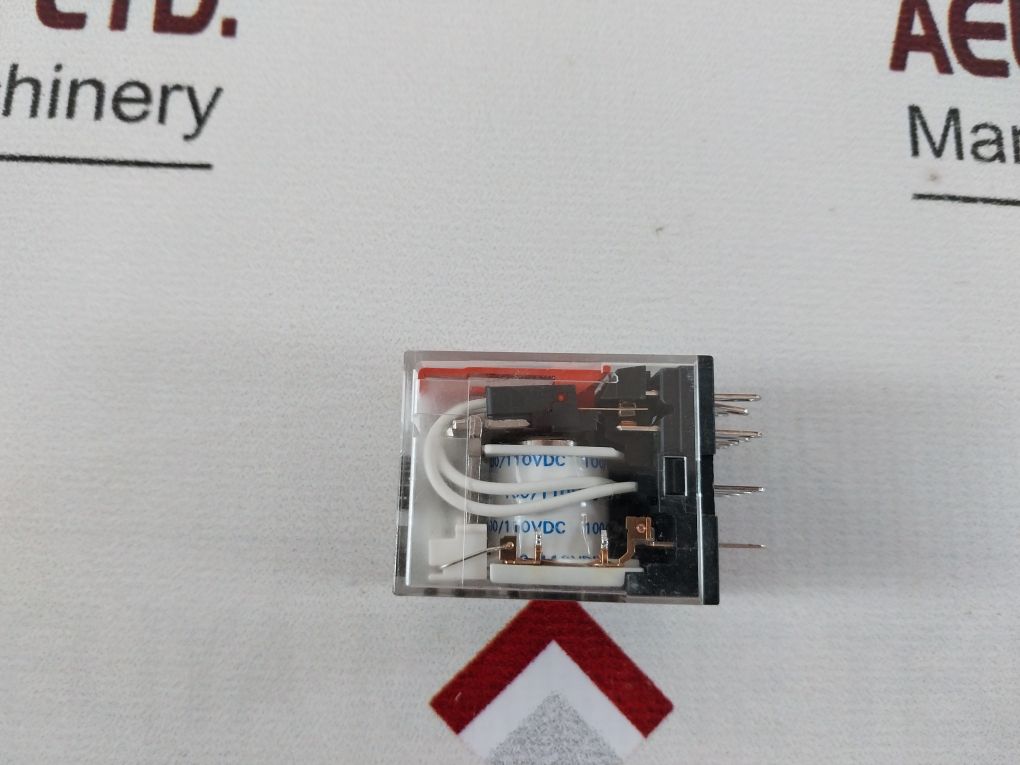 Lot Of 5X Omron My4N-gs Relay 100/110 Vdc