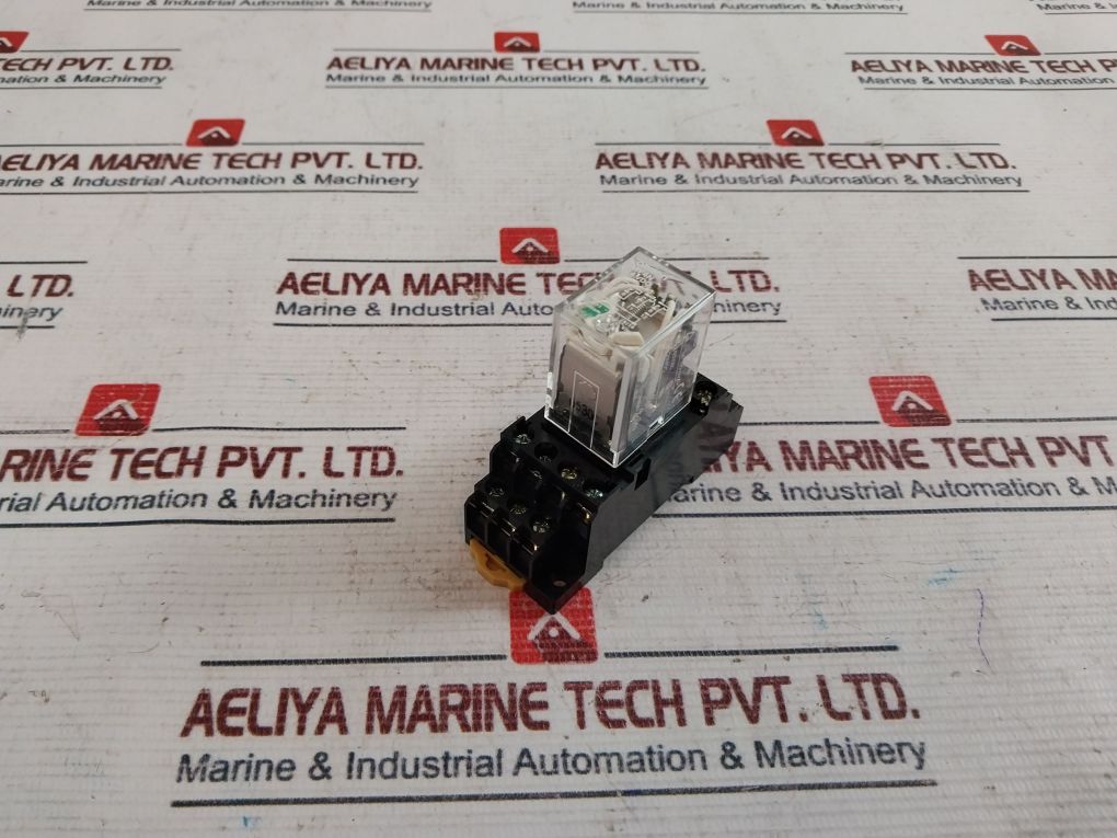 Omron My4N Power Relay 4Pdt Dio/Ind My4N-24Vdc