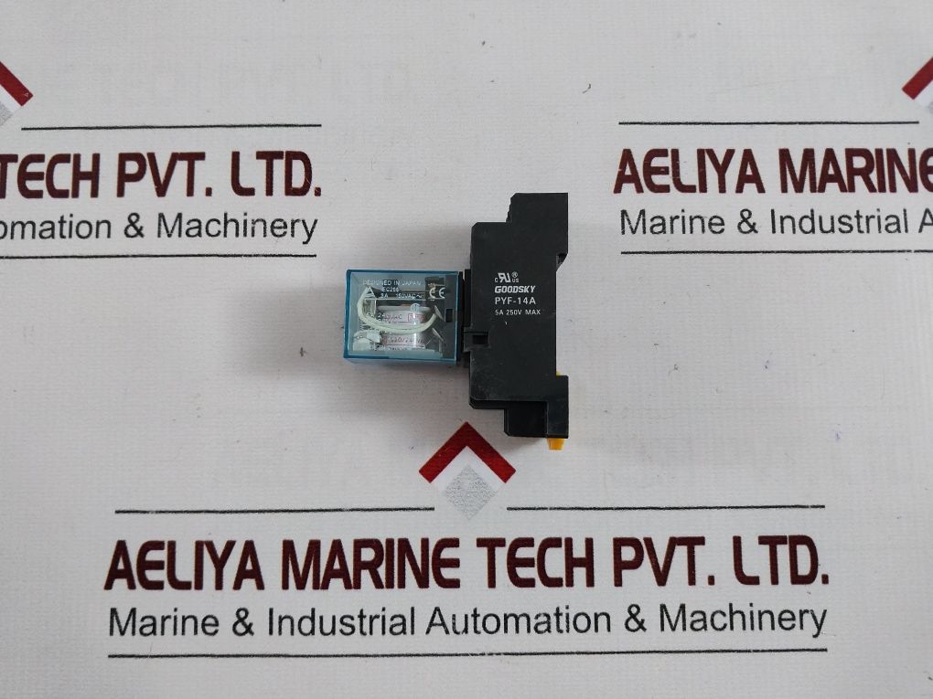 Omron My4Nj Relay With Pyf-14A Socket Base