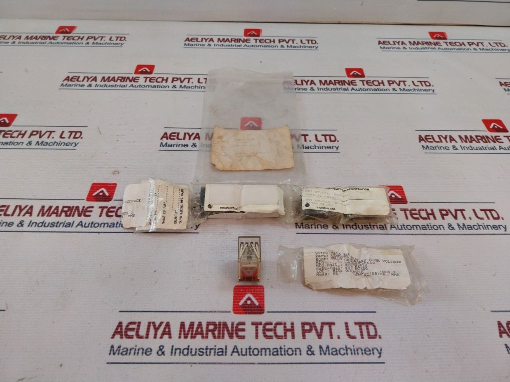 Omron My4Z Control Relay 24 Vdc