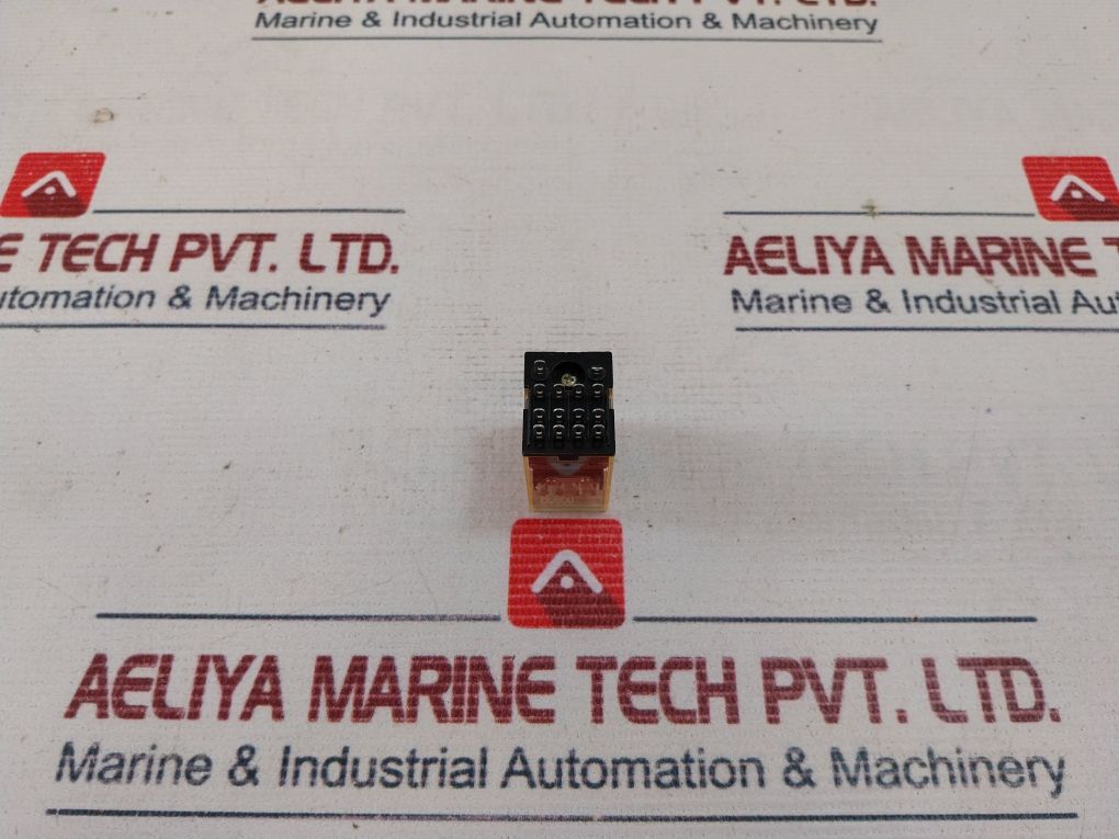 Omron My4Z Control Relay 24 Vdc