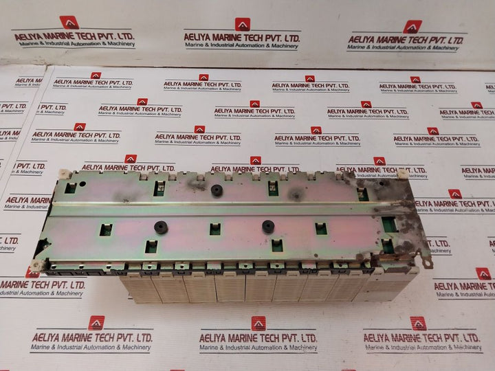 Omron Oc211 Output Unit Ac100-240V