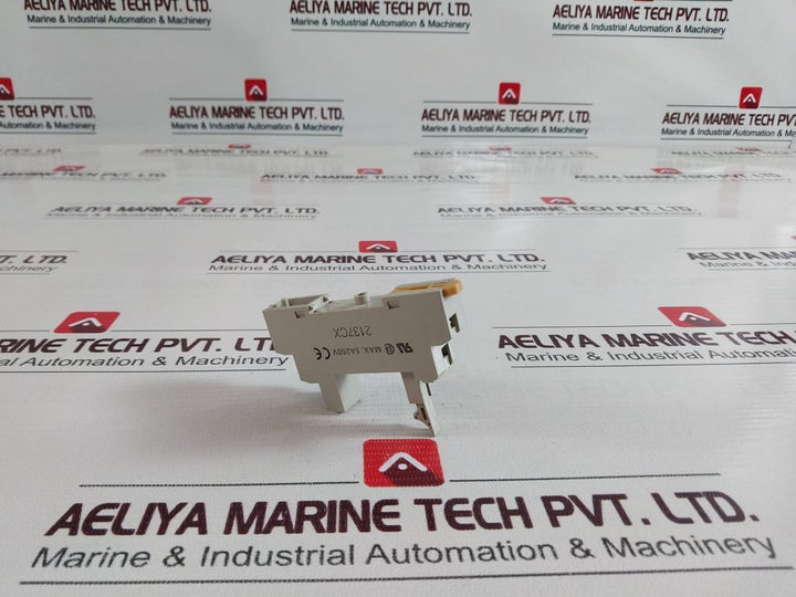 Omron P2Rf-08-e