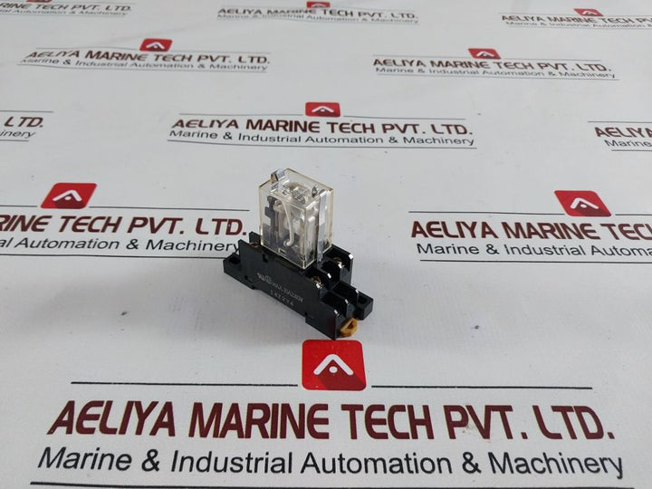 Omron Ptf08A Relay Socket Din Rail Mount