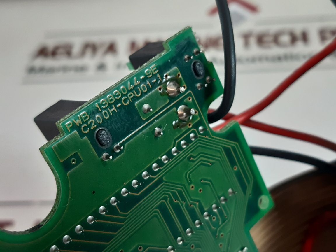 Omron Pwb 1383044-9E Pcb Card E91964 340