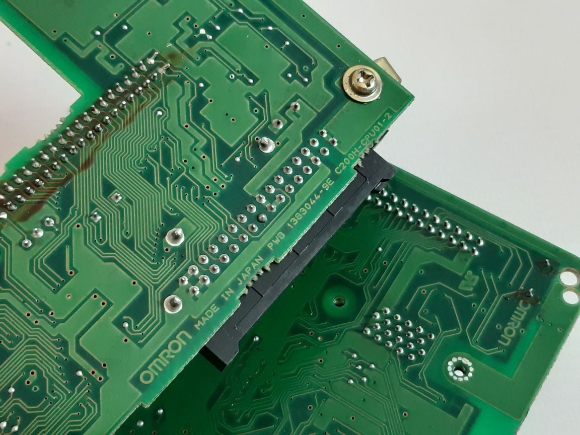 Omron Pwb 1383044-9E Pcb Card E91964 340