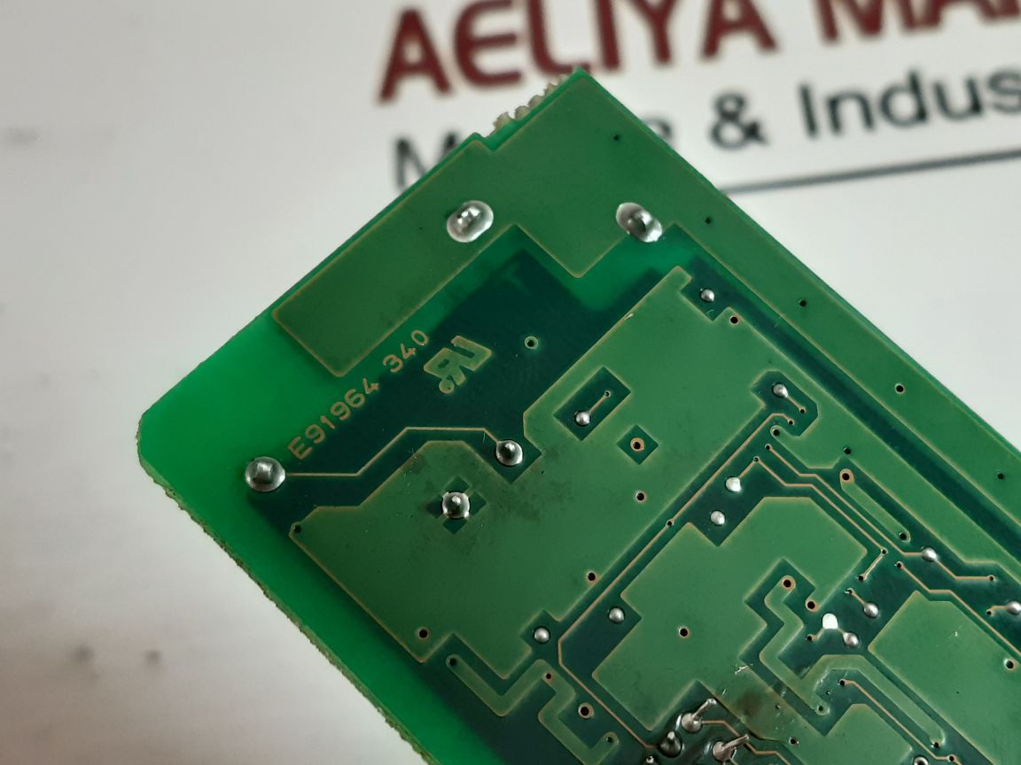 Omron Pwb 1383044-9E Pcb Card E91964 340