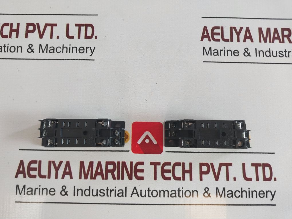 Lot Of 9X Omron Pyf08A-e Relay Socket Base 2968Cx1