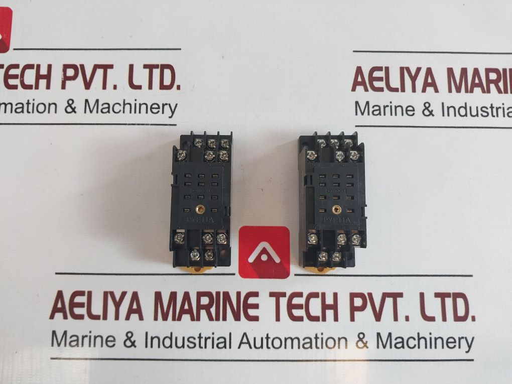 Lot Of 4X Omron Pyf11A Relay Socket Base 5A 250V