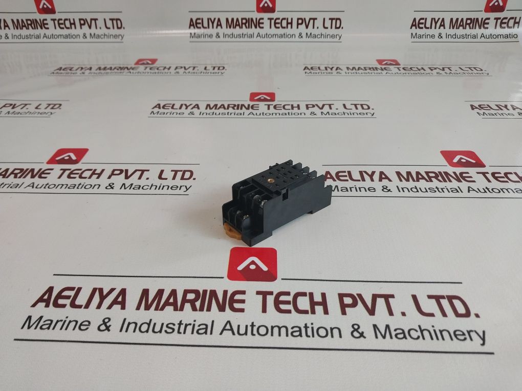 Lot Of 4X Omron Pyf11A Relay Socket Base 5A 250V