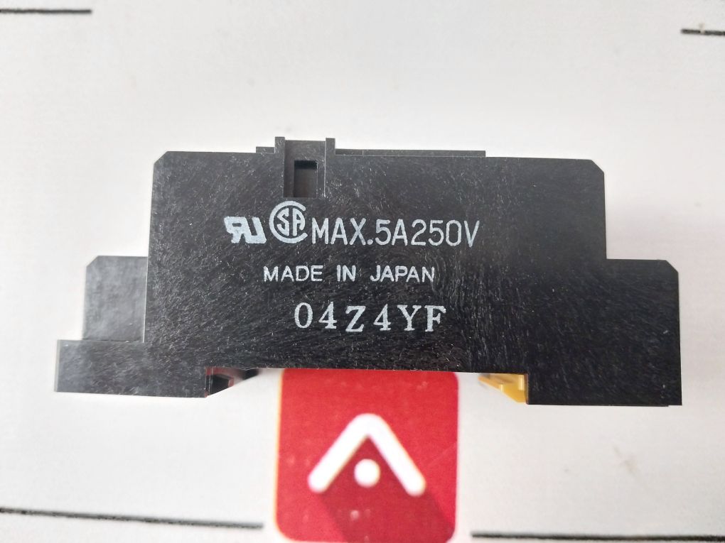 Omron Pyf14A