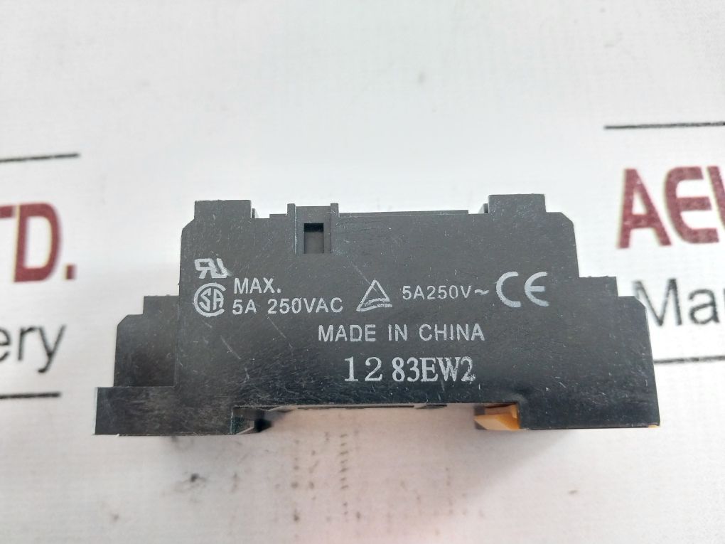 Lot Of 7X Omron Pyf14A-e Relay Mounting Socket