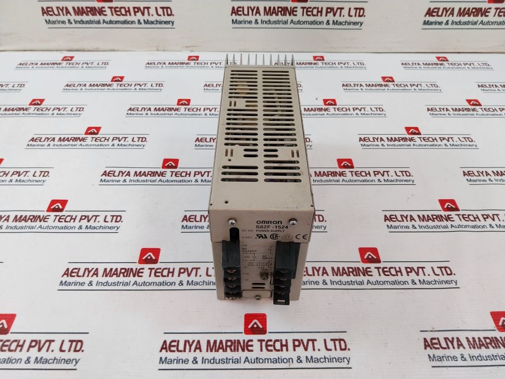 Omron S82F-1524 Power Supply 24V 7A