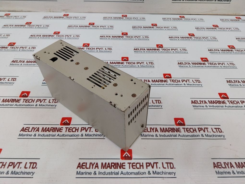 Omron S82H-10024 Power Supply 24V Dc 4.6A