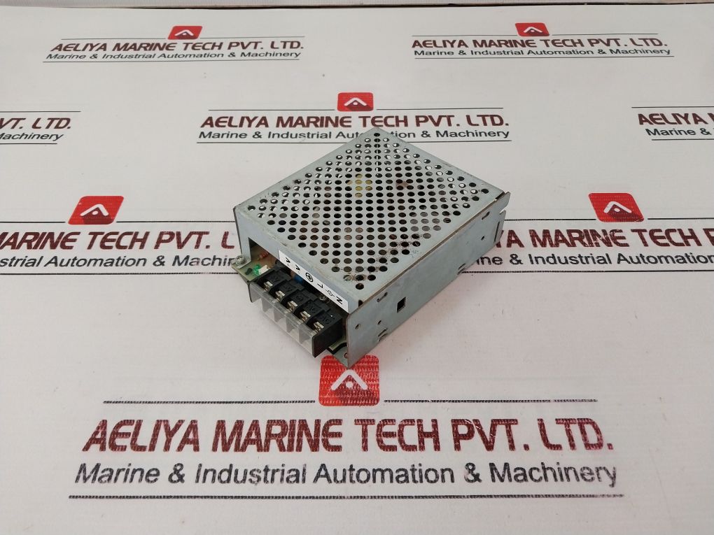 Omron S82J-02524D Power Supply Ac100-240V Dc 24V 1.1A