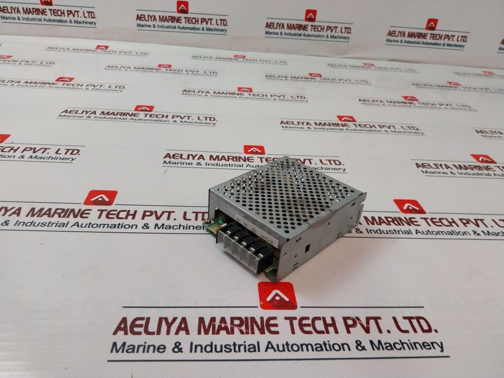 Omron S82J-6205-600 Power Supply Input Ac200-240V