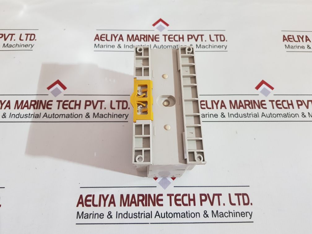 Omron S82K-10024 Power Supply 50/60Hz