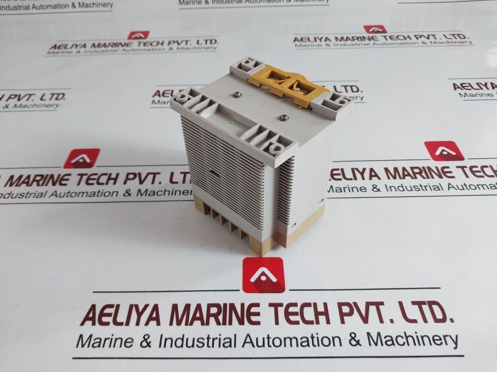 Omron S82K-2524 Power Supply