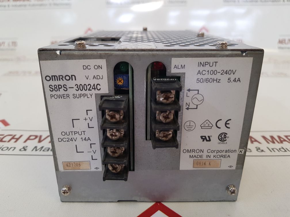Omron S8Ps-30024C Power Supply Ac100-240V
