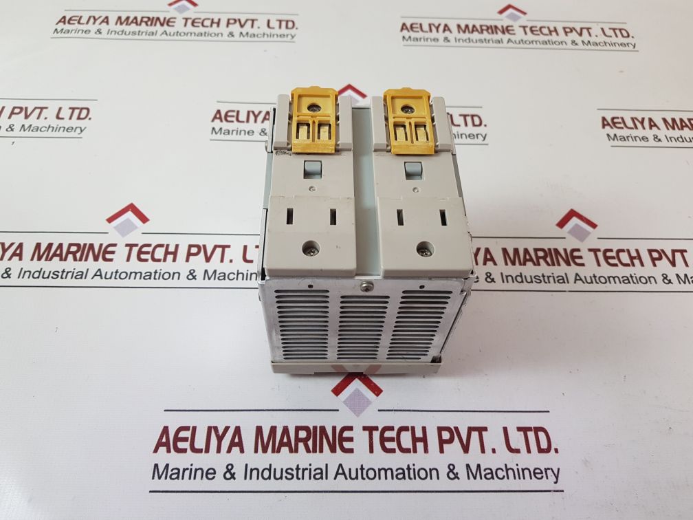 Omron s8vs-24024b power supply ac100-240v 3.8a