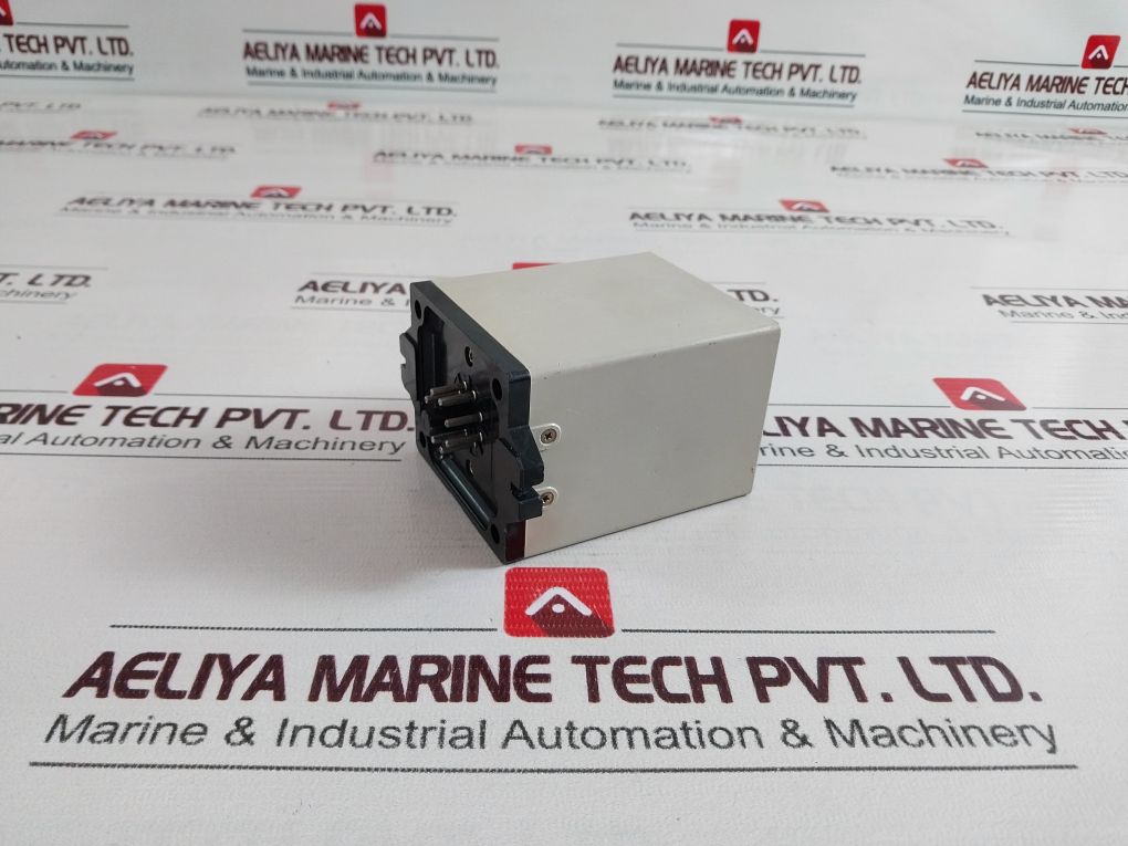 Omron Sao-q Current Sensor 100 Vac 50/60 Hz