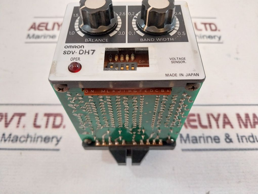 Omron Sdv-dh7 Voltage Sensor