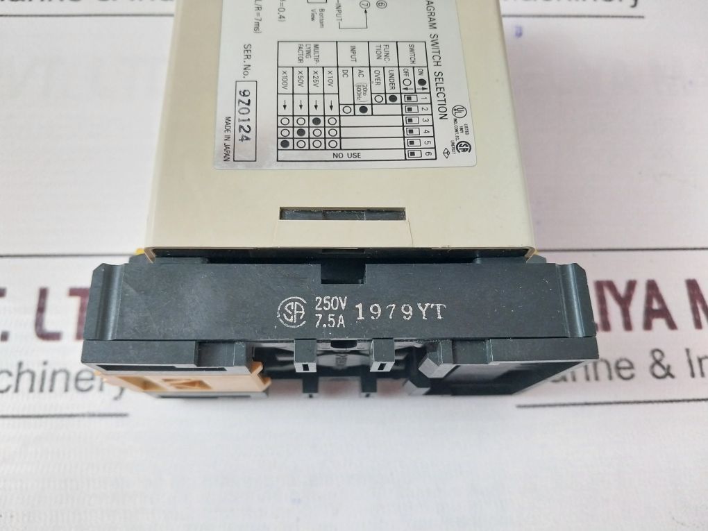 Omron Sdv-fh2 Voltage Sensor 24Vdc