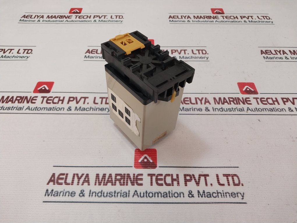 Omron Sdv-fh2 Voltage Sensor 250V