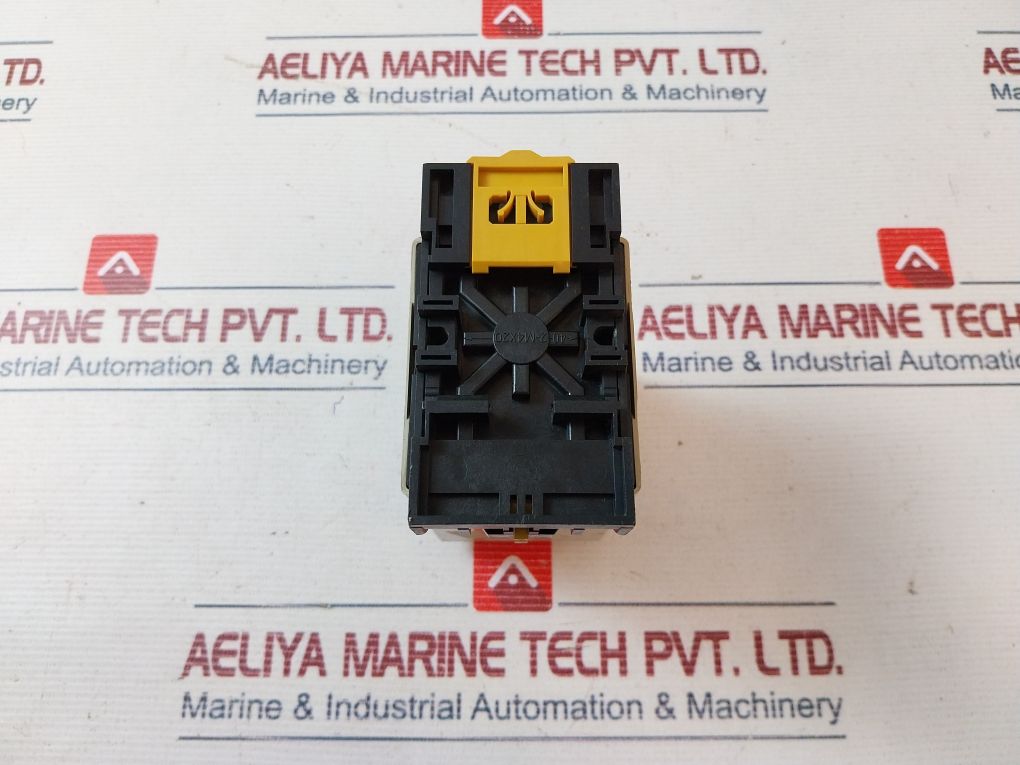 Omron Sdv-fh2 Voltage Sensor 2A