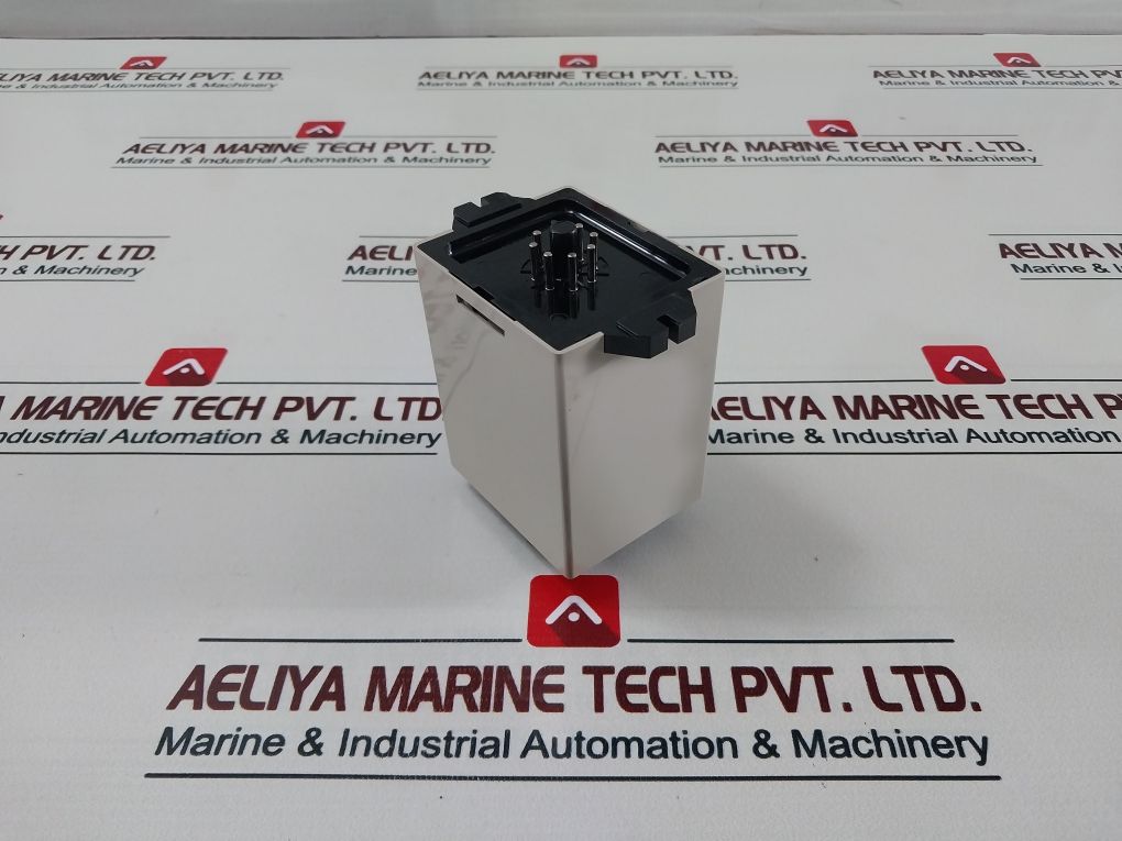 Omron Sdv-fh2T Voltage Sensor 10-30 Min 24Vdc