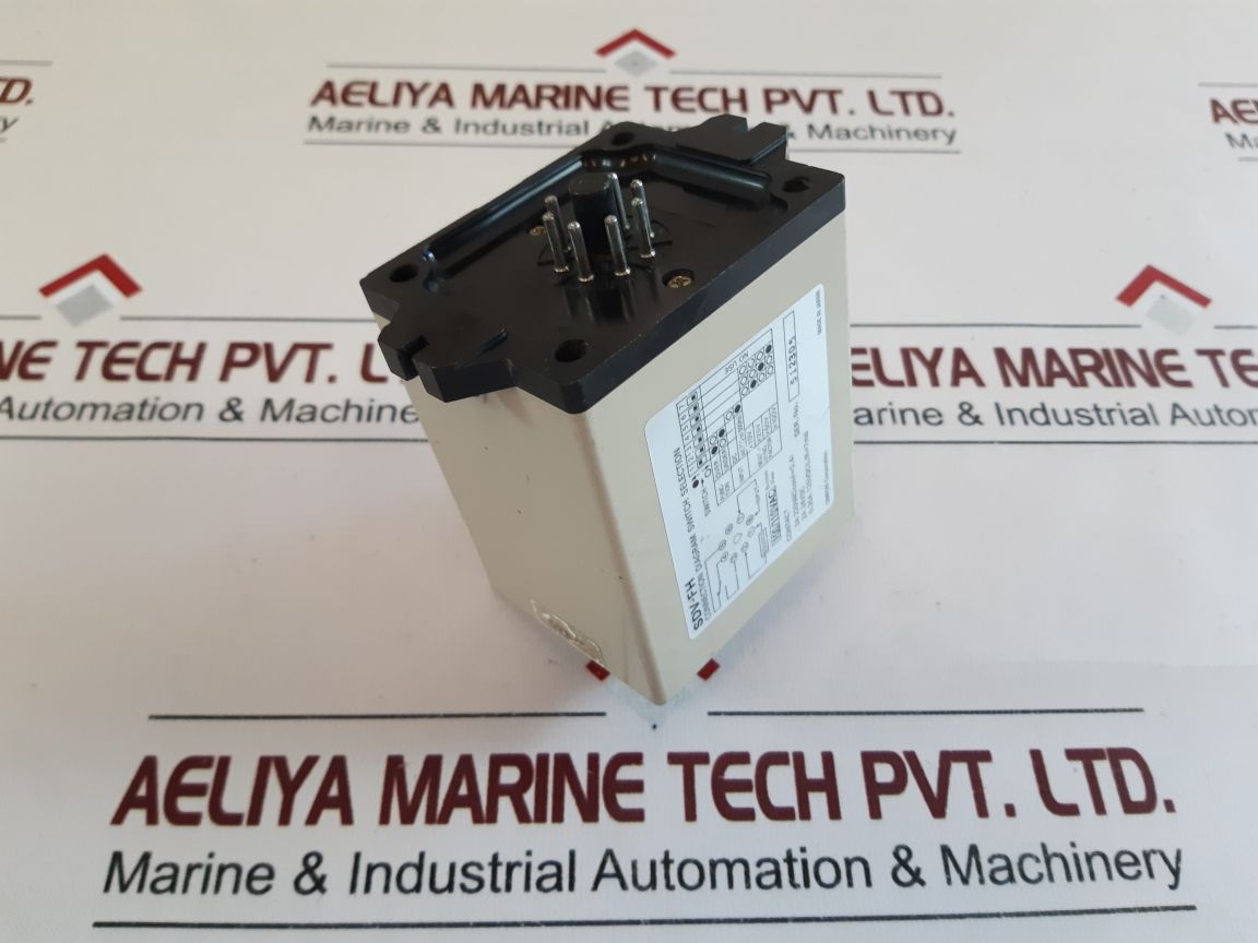 Omron Sdv-fh6 Voltage Sensor