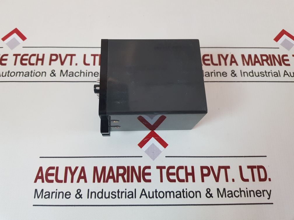 Omron Sdv-fh6 Voltage Sensor 