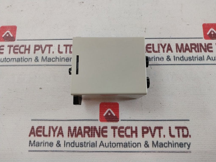 Omron Sdv-fh6 Voltage Sensor 110Vac