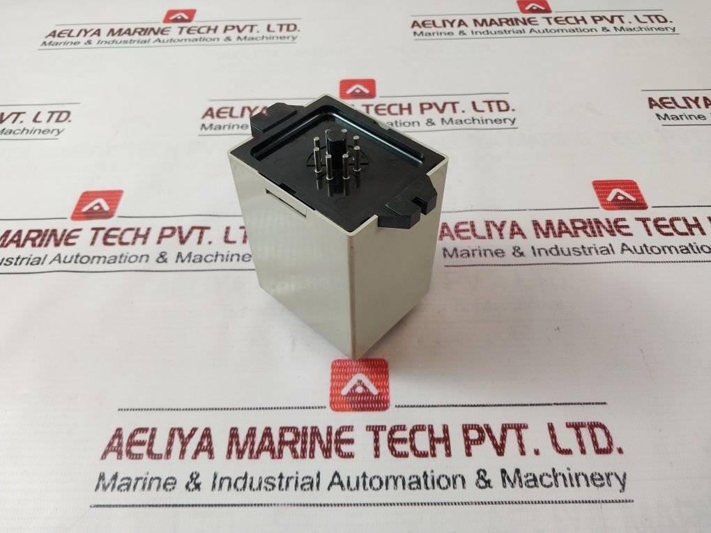 Omron Sdv-fh6 Voltage Sensor