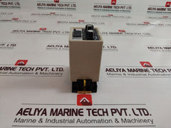 Omron Sdv-fl4 Voltage Sensor With Base 100/110 Vdc 2A 24Vdc