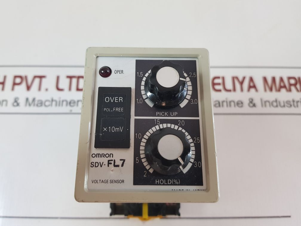 Omron Sdv-fl7 Voltage Sensor With Base