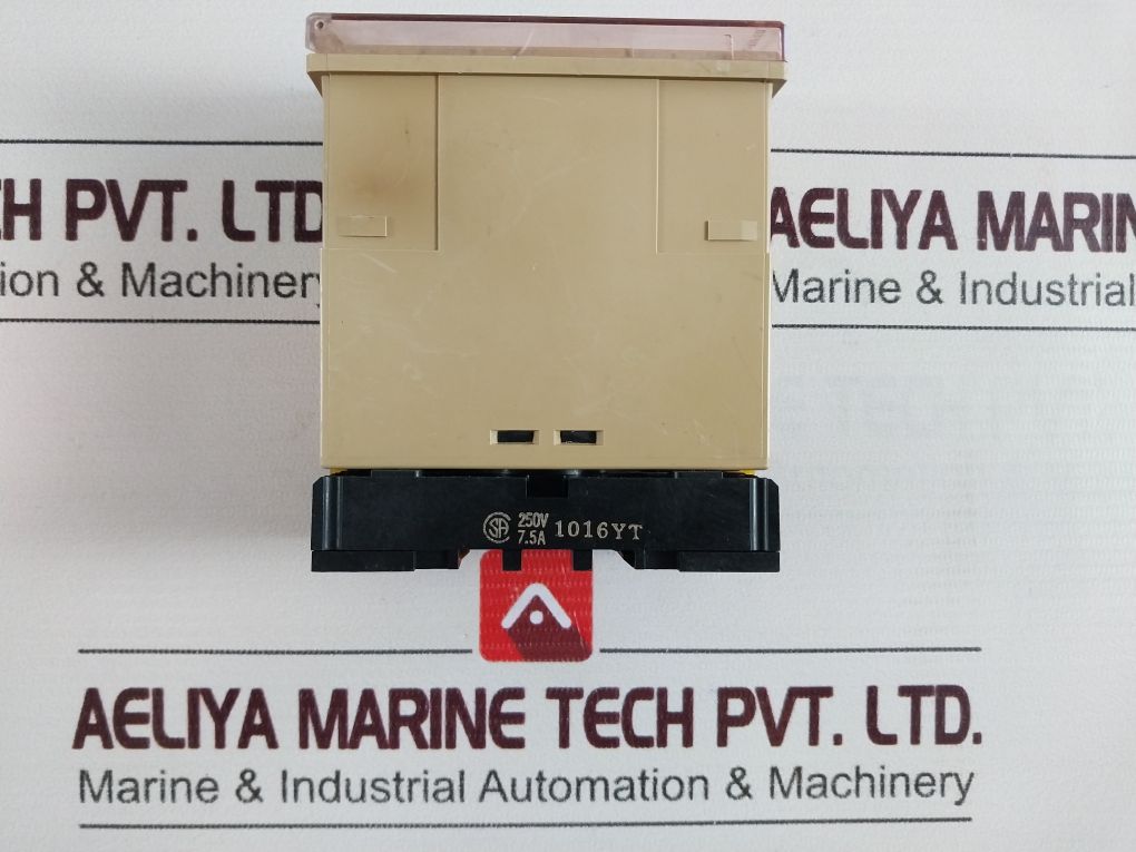 Omron Se-kp1N Motor Relay Free Shipping