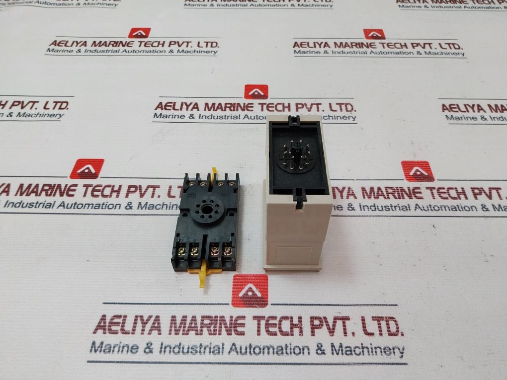 Omron Se-kp2N Motor Protection Relay 250V 7.5A