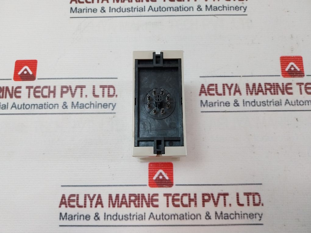 Omron Se-kp2N Motor Protection Relay 250V 7.5A