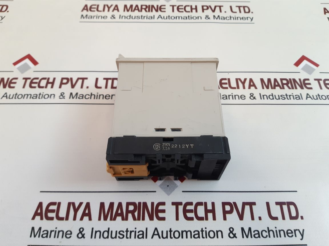 Omron Se-sp1N Motor Relay 50/60Hz