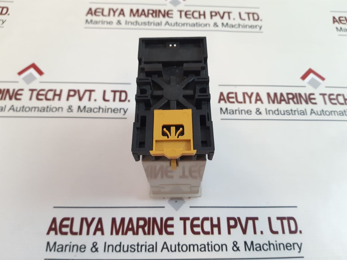 Omron Se-sp1N Motor Relay 50/60Hz