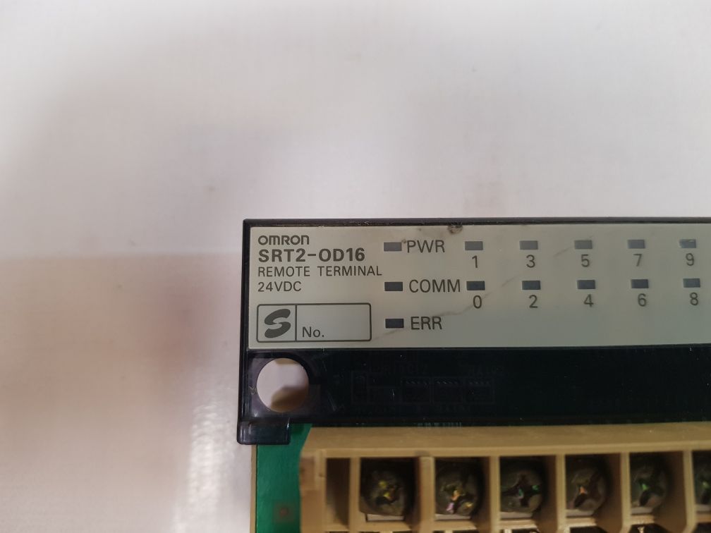 Omron Srt2-od16 Remote Terminal Module 24Vdc