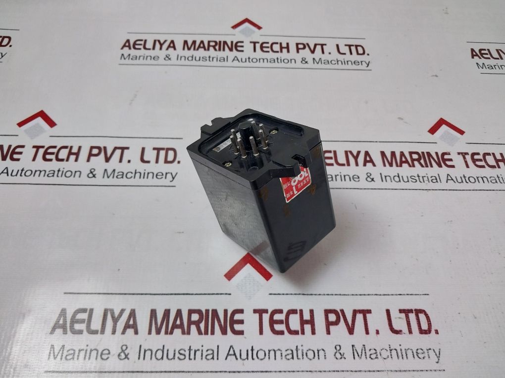 Omron Stp-n Subminy Timer 0-30 Minutes 110Vac