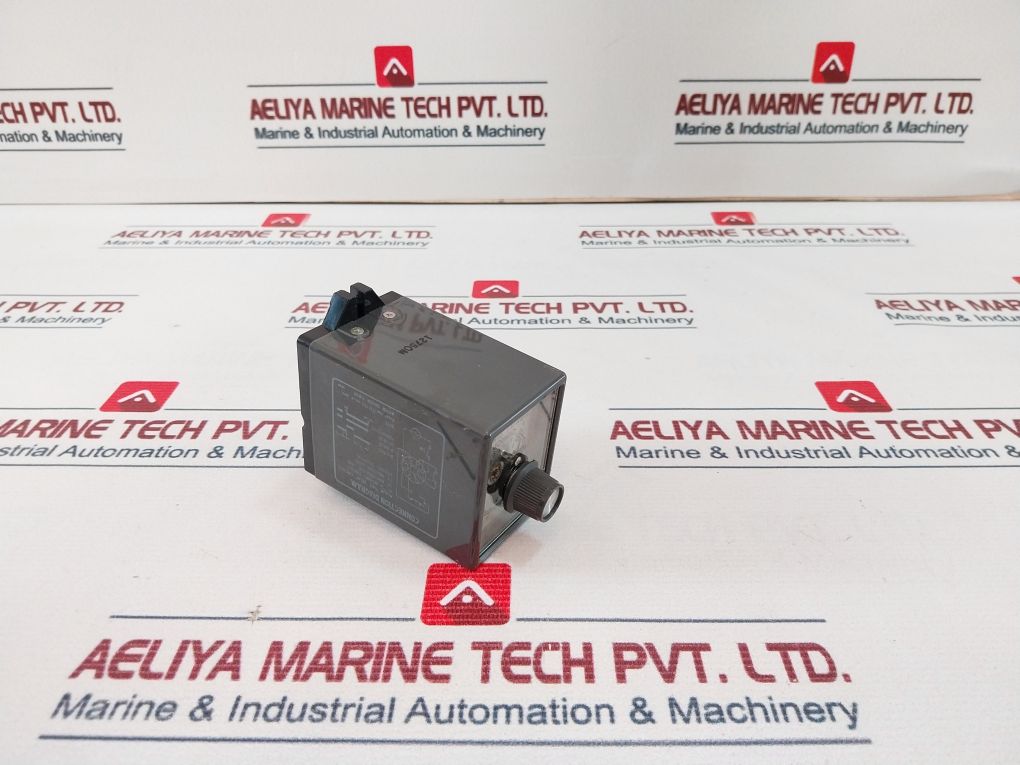 Omron Stp-nm Subminy Timer 100 Vac