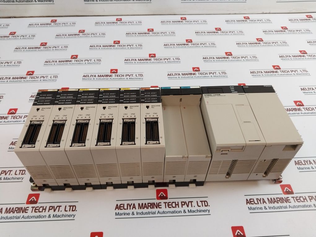 Omron Sysmac C200He/Id215/Od215/Sp001/Cpu32/Pd024 Programmable Controller 24V Dc