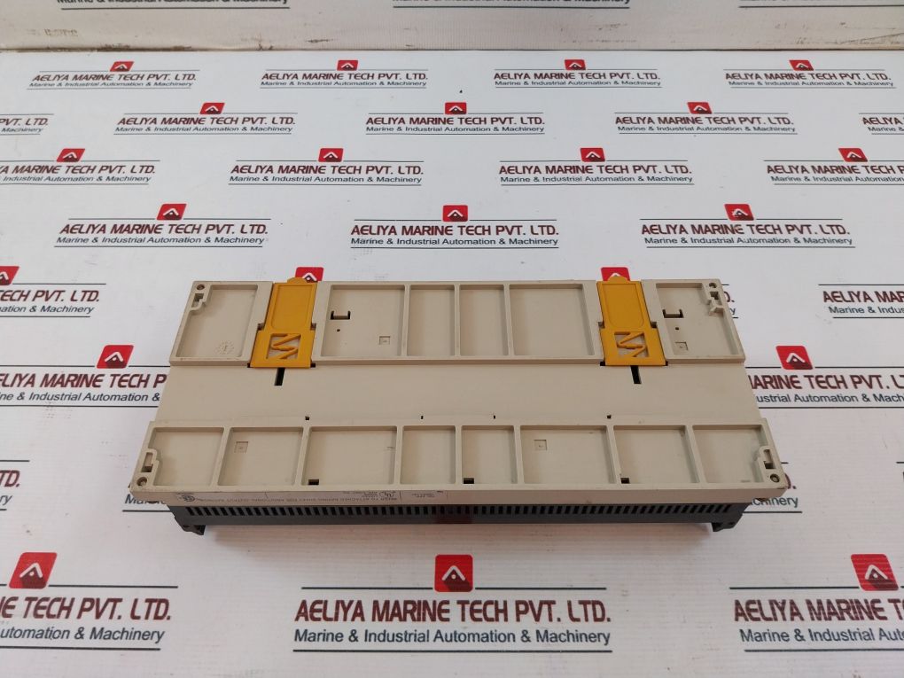 Omron Sysmac C40H Programmable Controller C40H-c20R-0-v1
