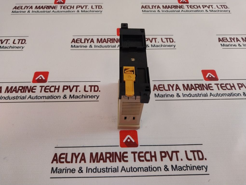 Omron Tateisi 3G2A3-id411 I/O Device Output Module 12-48V