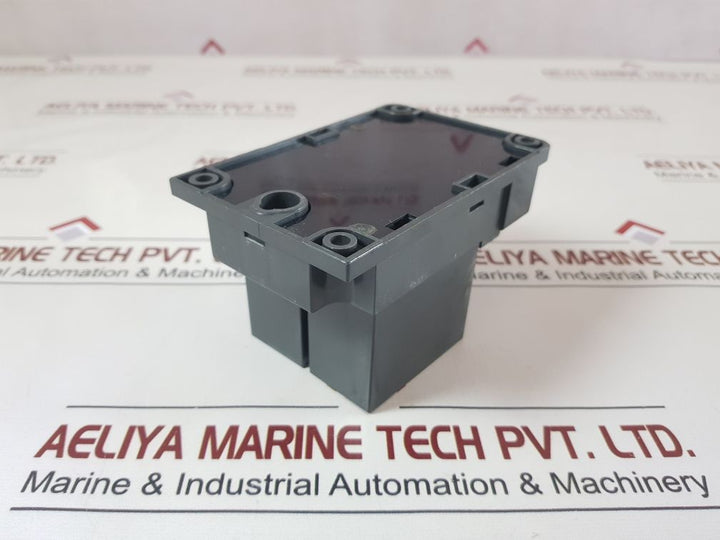 Omron 61F-11 Floatless Level Switch With 61F-g Relay Unit