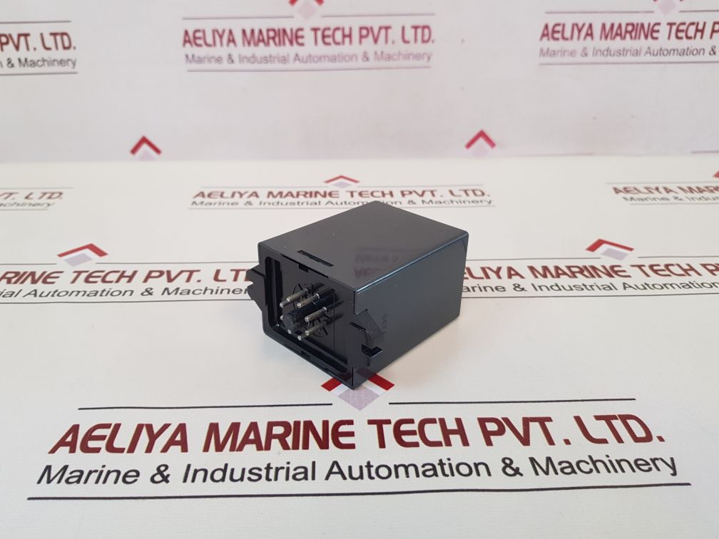 Omron Tds-44A223E Solid State Timer 0 To 60 Seconds