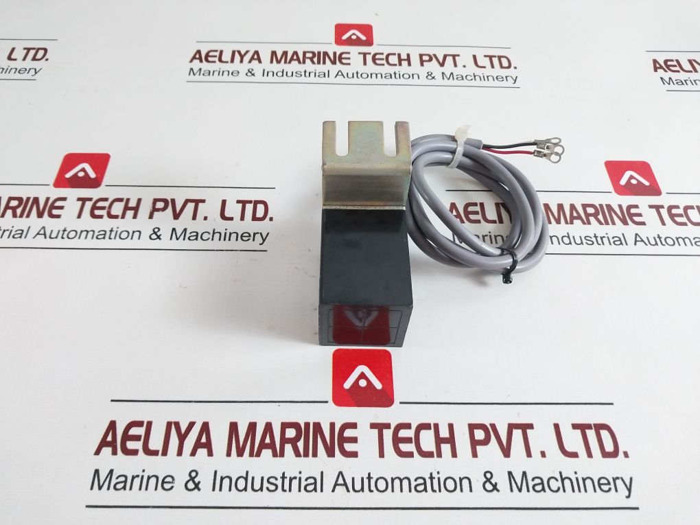 Omron Tl-n20 Proximity Switch Dv12V